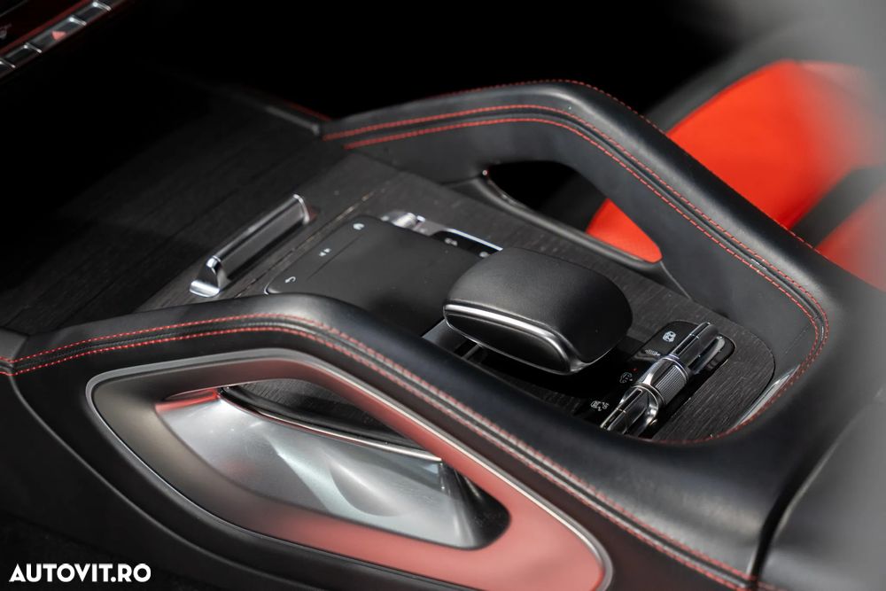 Mercedes-Benz GLE AMG 53 4Matic+ AMG Speedshift TCT 9G - 26