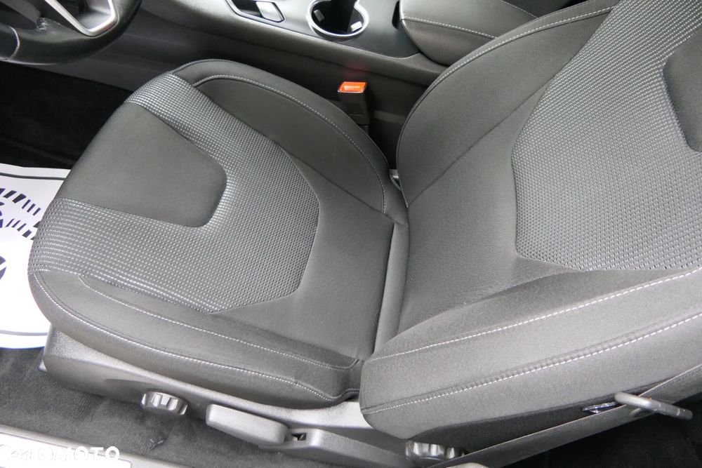 Ford Mondeo 2.0 Hybrid Trend - 21