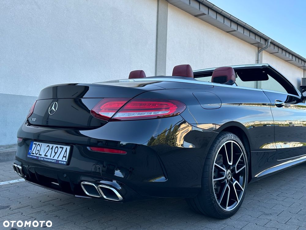 Mercedes-Benz Klasa C 300 9G-TRONIC - 27