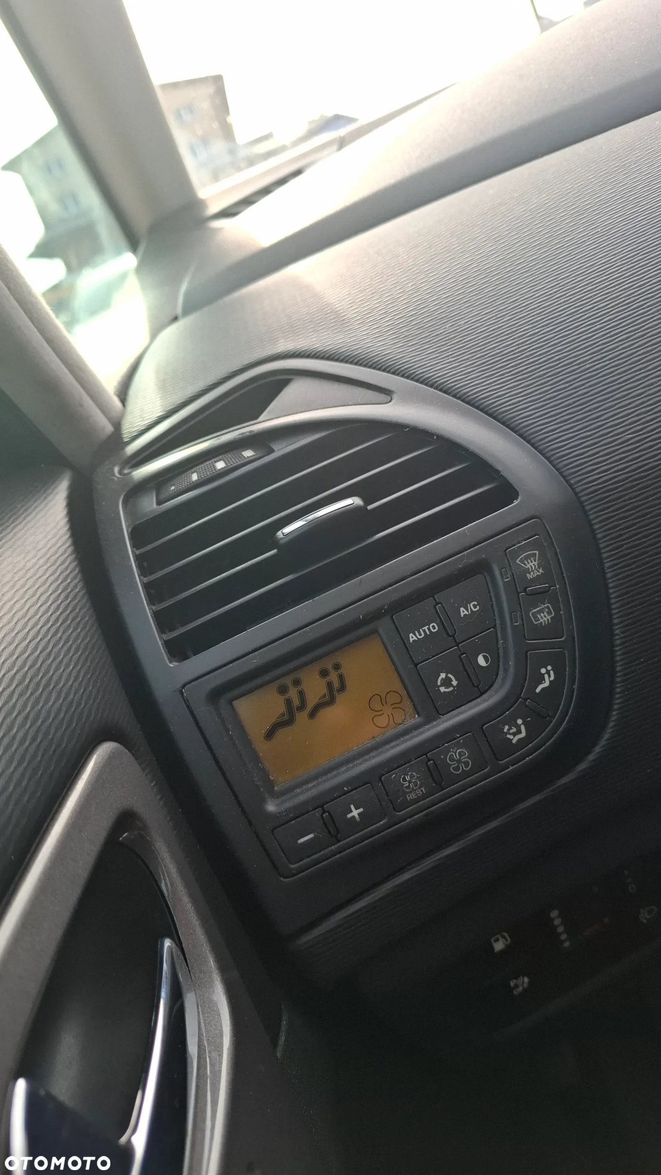 Citroën C4 Picasso 2.0i Exclusive MCP - 15