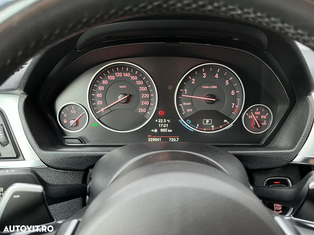 BMW Seria 3 328i xDrive Aut. Modern Line - 40