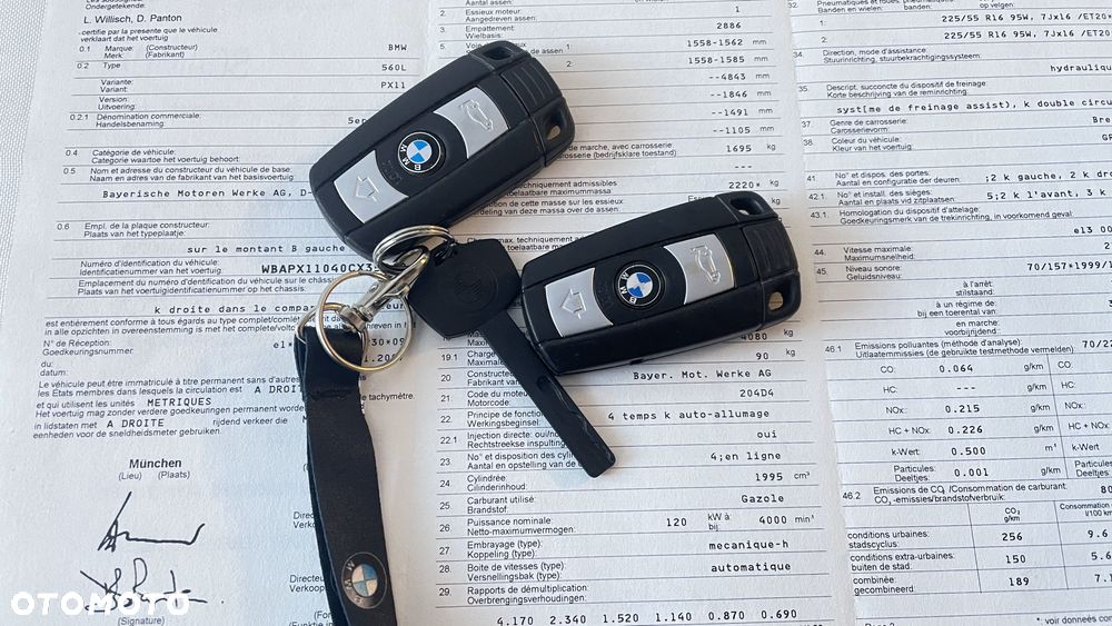 BMW Seria 5 520d - 36