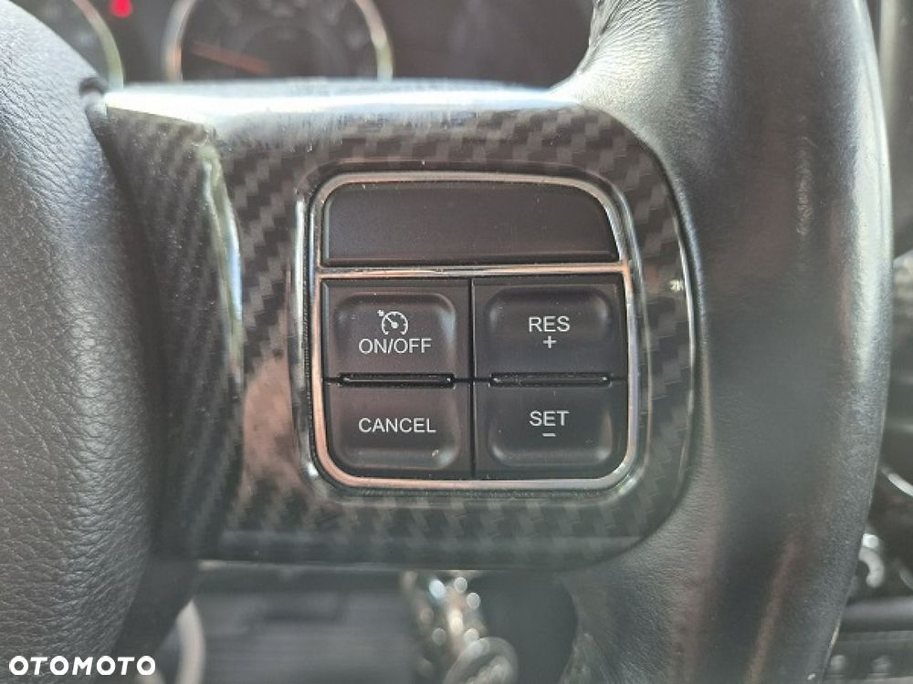 Jeep Wrangler - 25