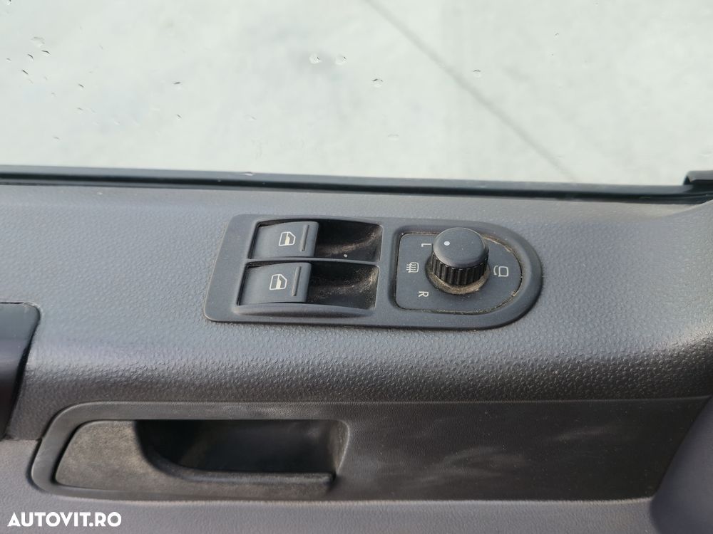 Volkswagen Transporter Caravelle BMT Edition - 9