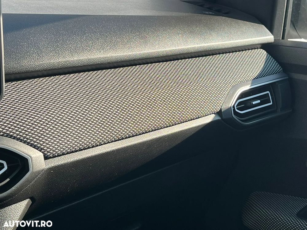 Dacia Sandero TCe 90 MT5 Expression - 24