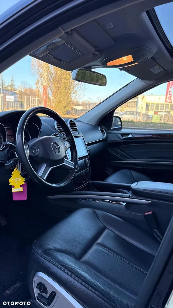 Mercedes-Benz GL 350 CDI DPF 4Matic BlueEFFICIENCY 7G-TRONIC - 14