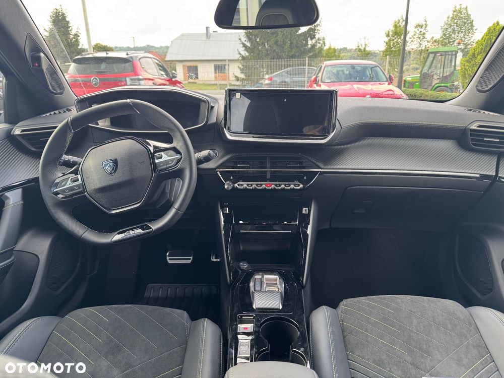 Peugeot 2008 Hybrid 145 e-DSC GT Exclusive - 10