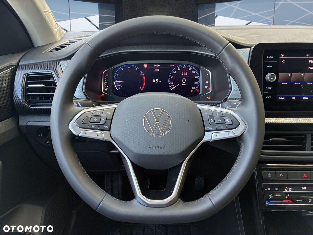 Volkswagen T-Cross - 14