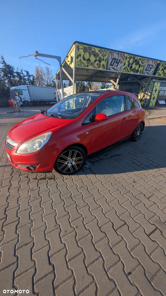 Opel Corsa 1.4 16V Color Edition - 1