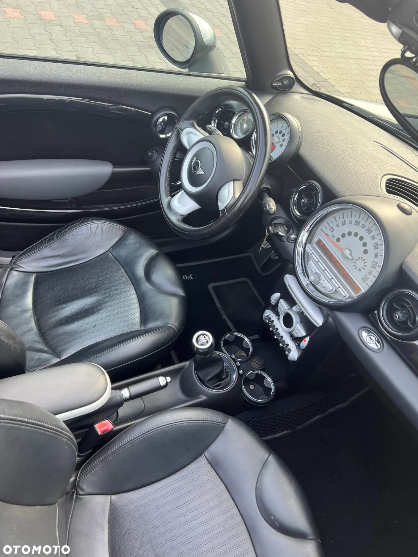 MINI Cooper S Cabrio - 13