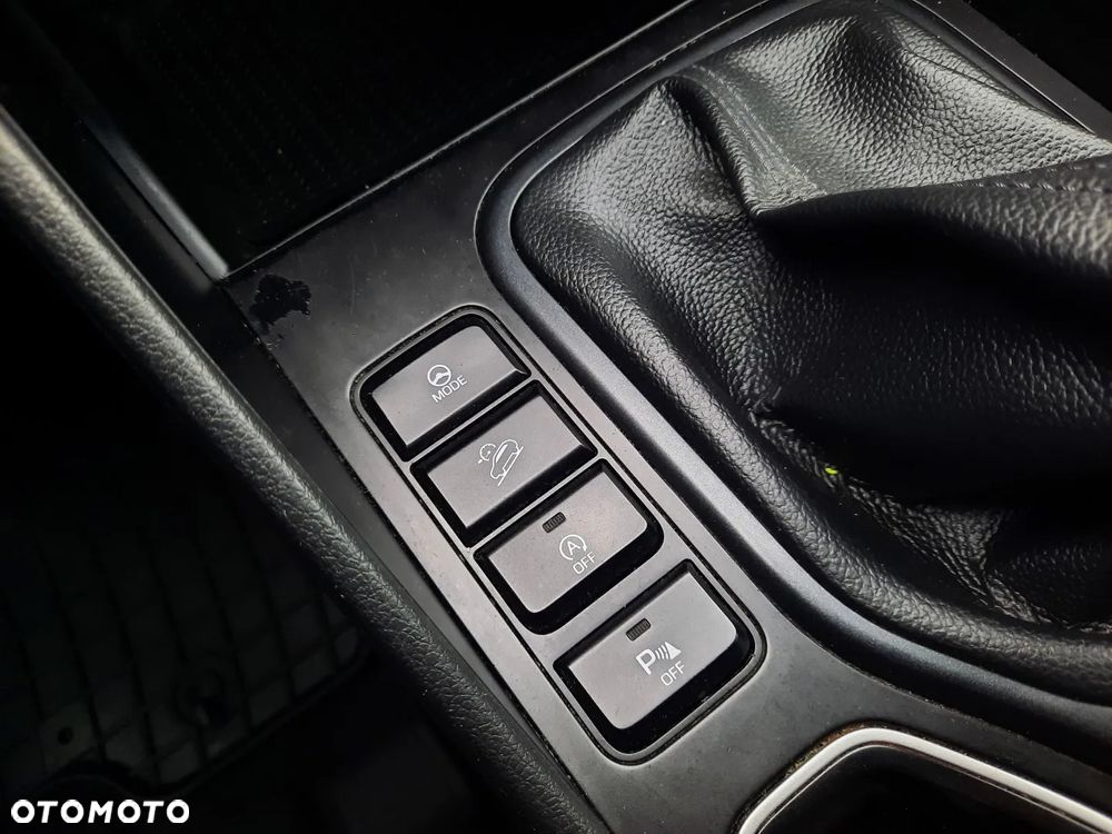 Hyundai Tucson 1.6 GDI BlueDrive Comfort 2WD - 35