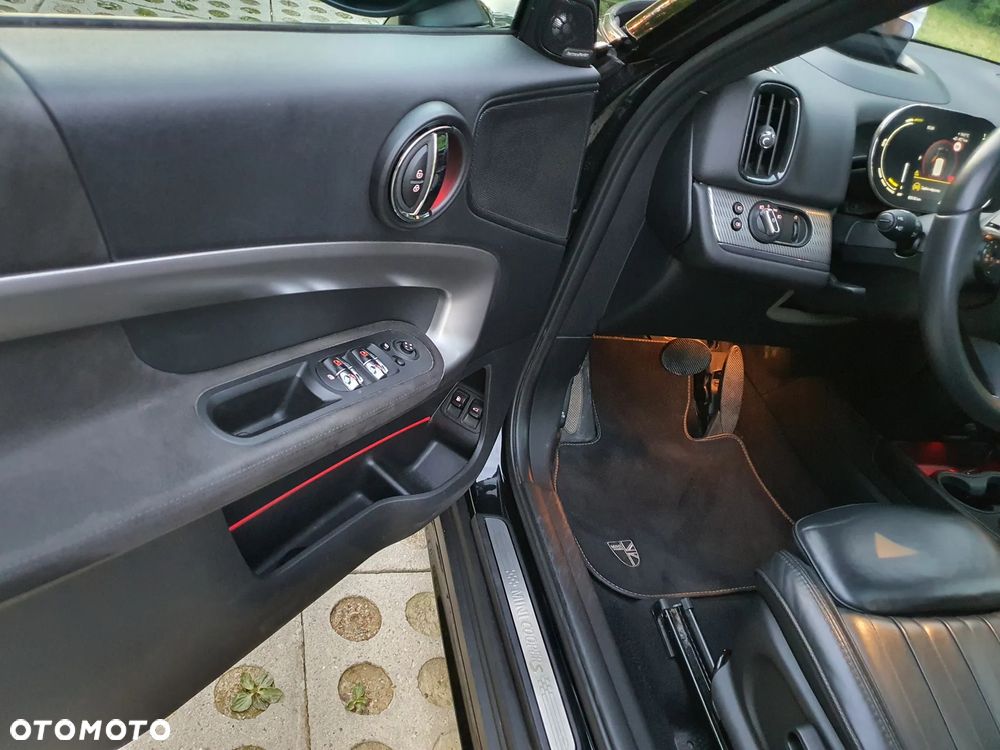 MINI Countryman Cooper SE ALL4 Yours Trim - 12