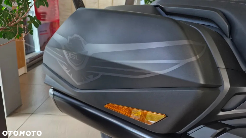 Honda GL - 3