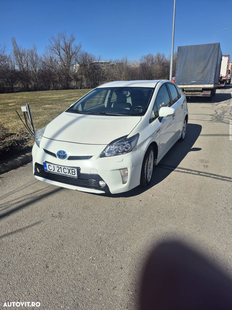Toyota Prius - 8
