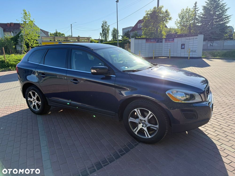 Volvo XC 60 2.4D AWD Momentum - 5