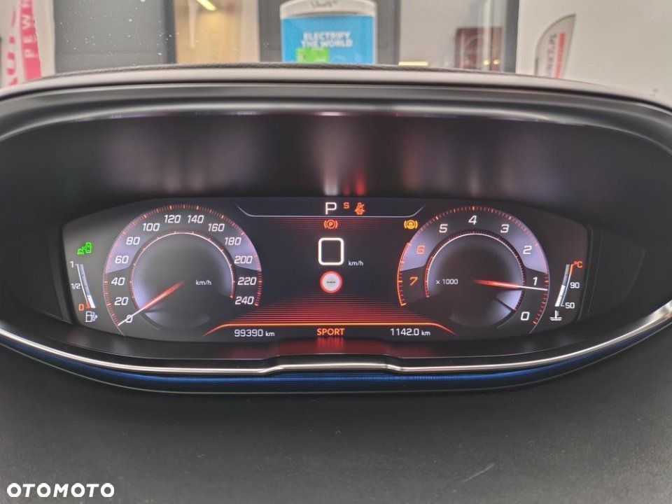 Peugeot 5008 - 32