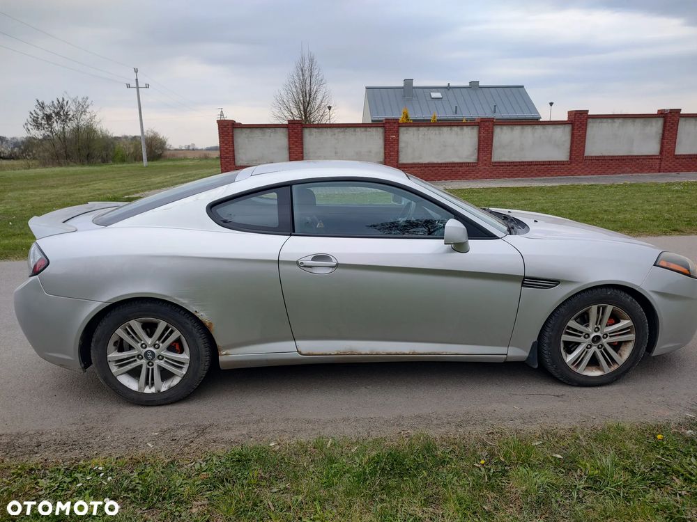 Hyundai Coupe - 8