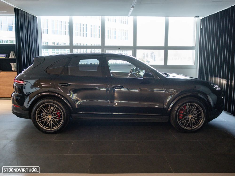 Porsche Cayenne S E-Hybrid - 9