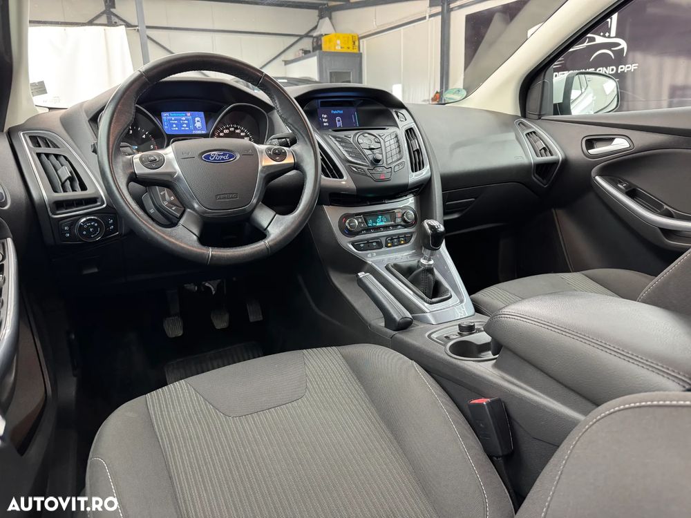 Ford Focus 1.6 TDCI DPF Start-Stopp-System Titanium - 4