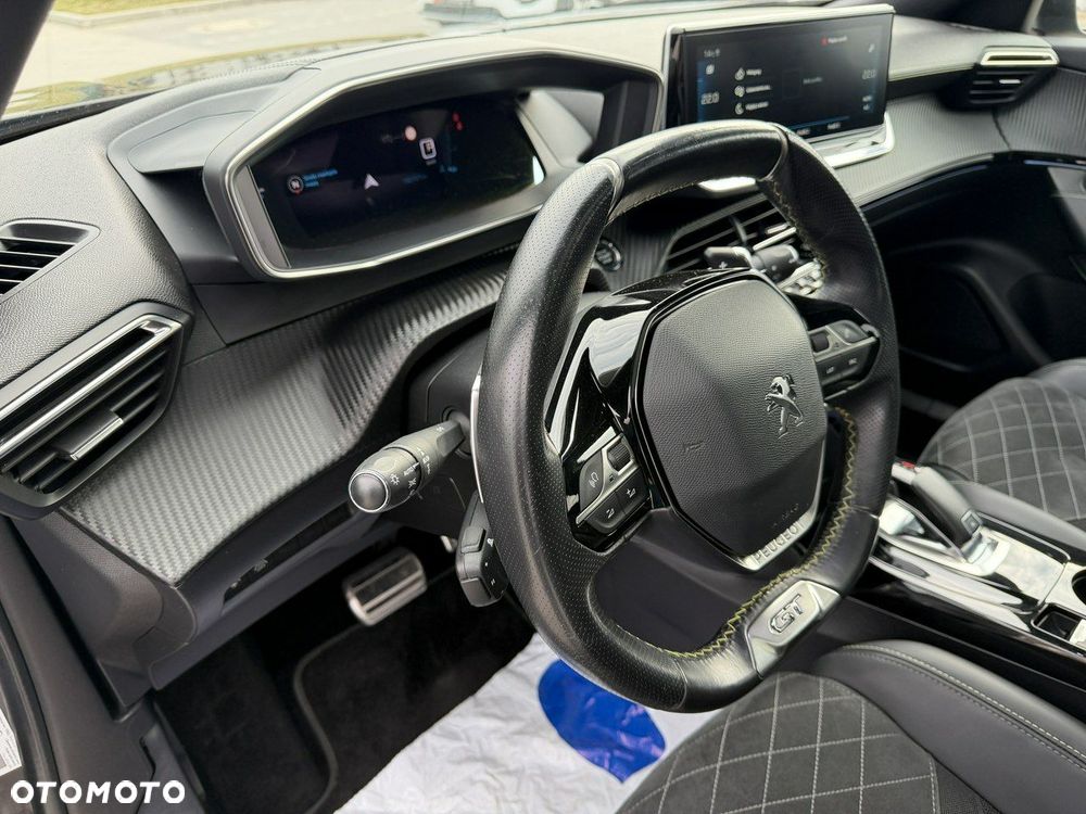 Peugeot 2008 BlueHDi 130 EAT8 GT - 20