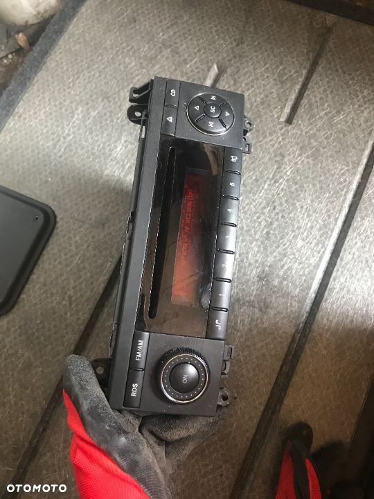 RADIO CD MERCEDES A KLASA W169 A1698200086 - 1