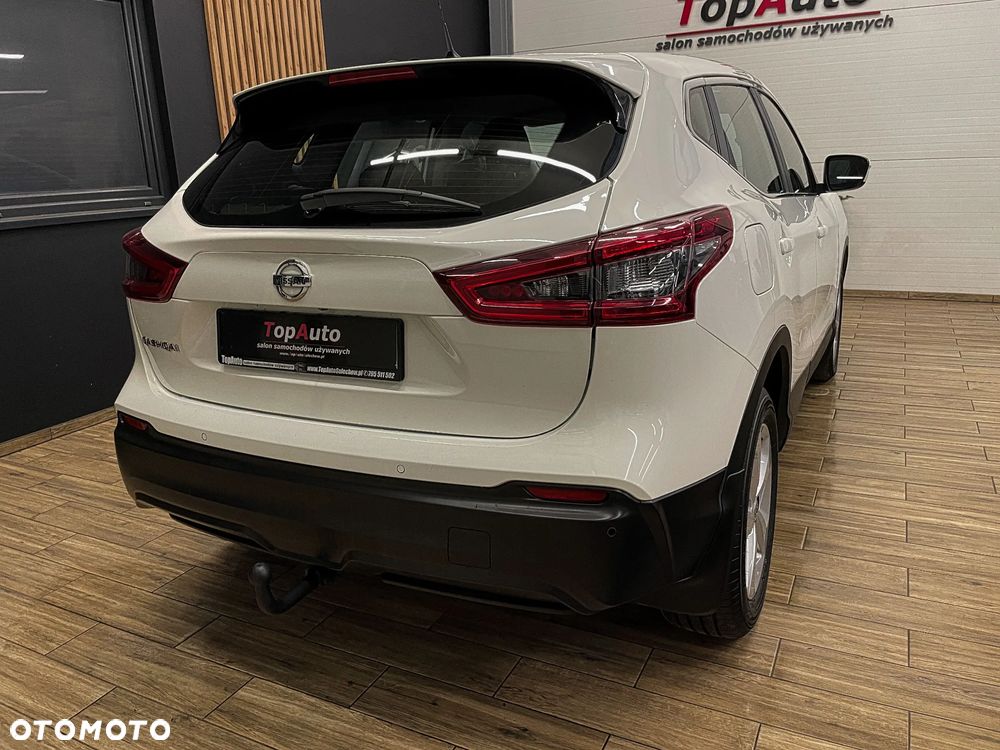 Nissan Qashqai 1.3 DIG-T N-Connecta EU6d - 9