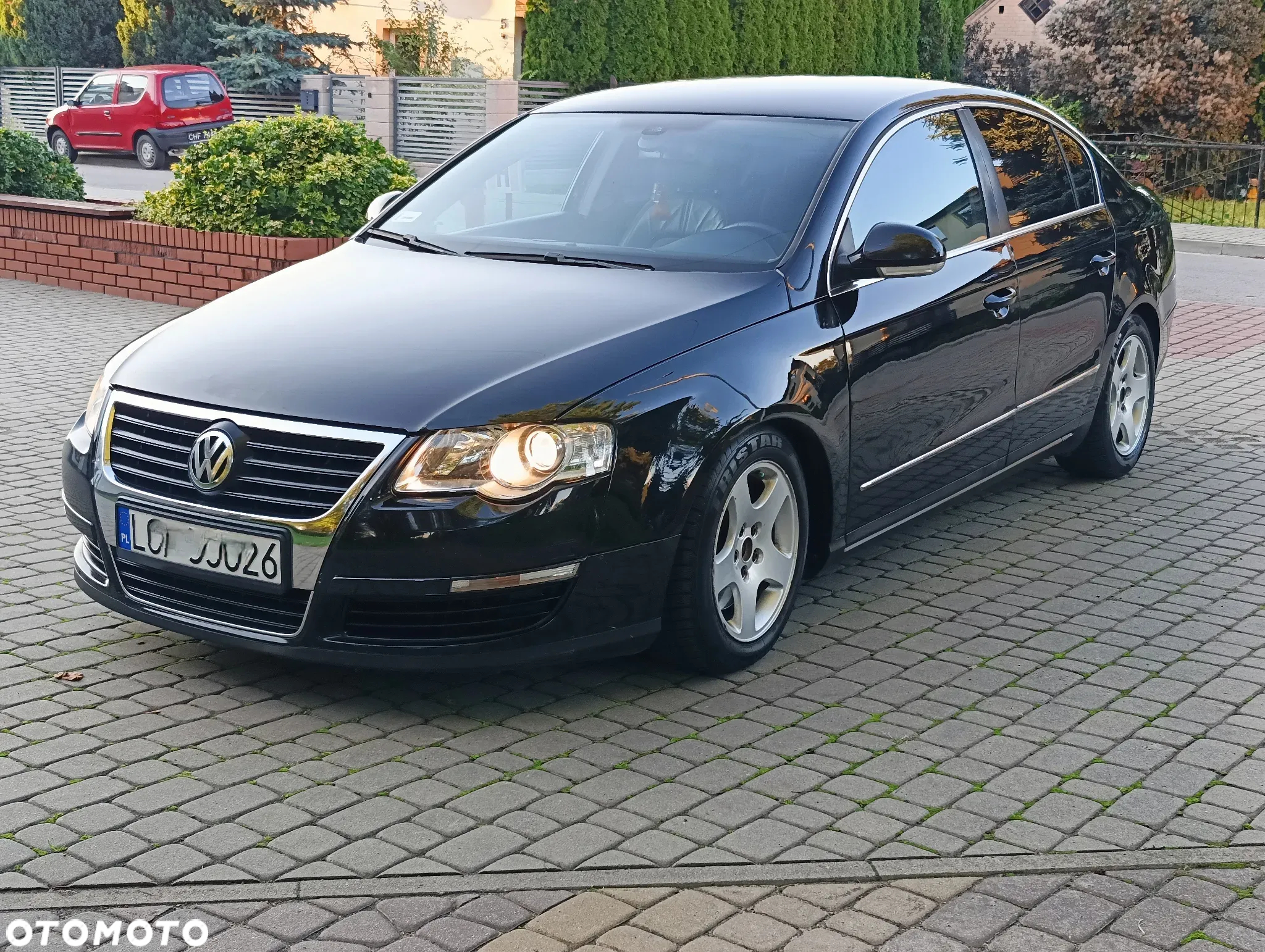 Volkswagen Passat 2.0 TDI DPF Highline - 13