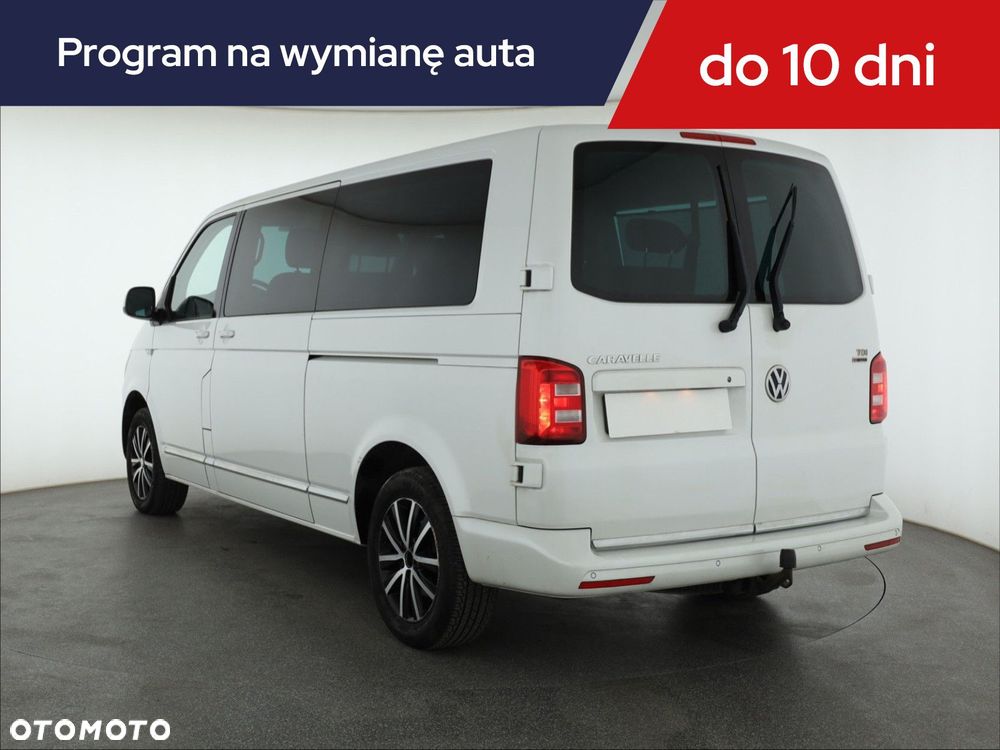 Volkswagen Caravelle - 6