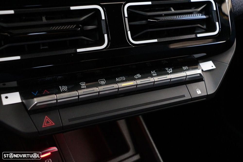 Renault 5 E-Tech 52 kWh Evolution Autonomia Conforto - 31