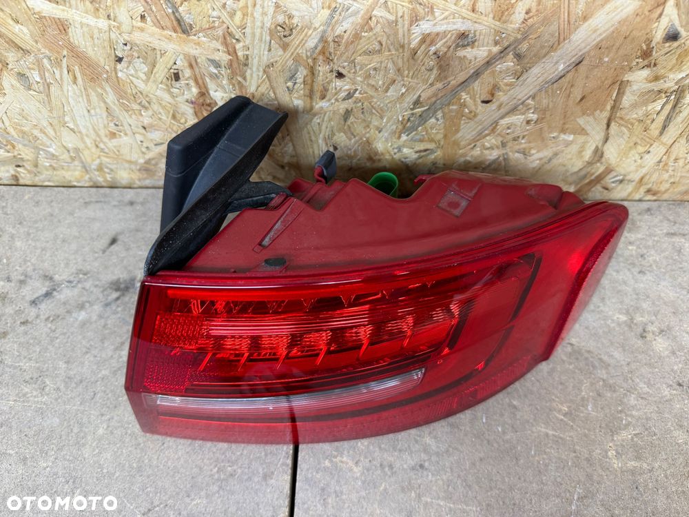 LAMPA TYŁ PRAWA LED AUDI A4 B8 SEDAN 8K5 - 8