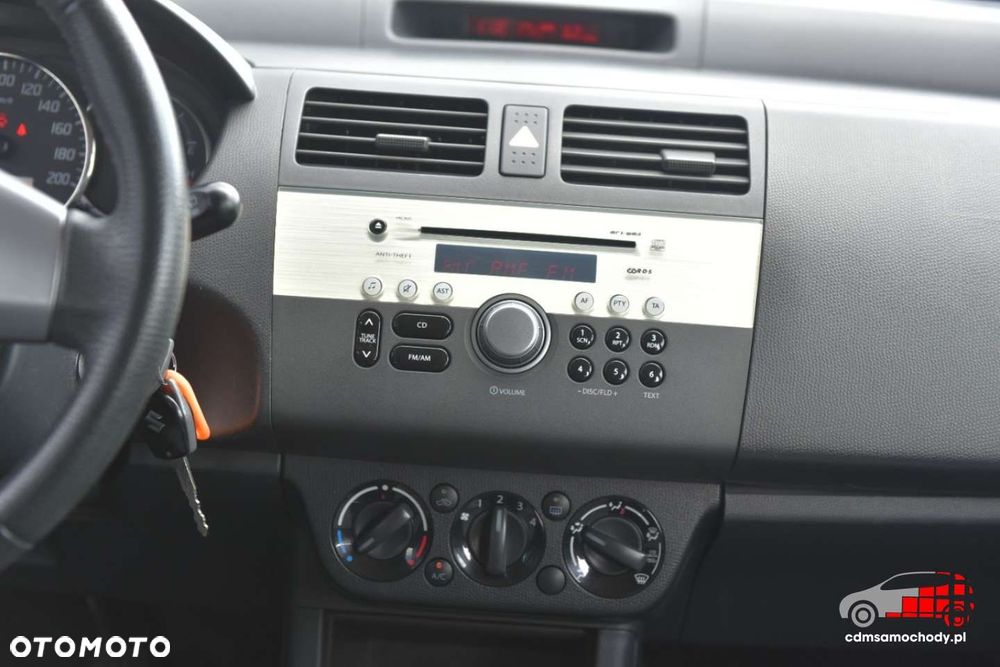 Suzuki Swift - 23