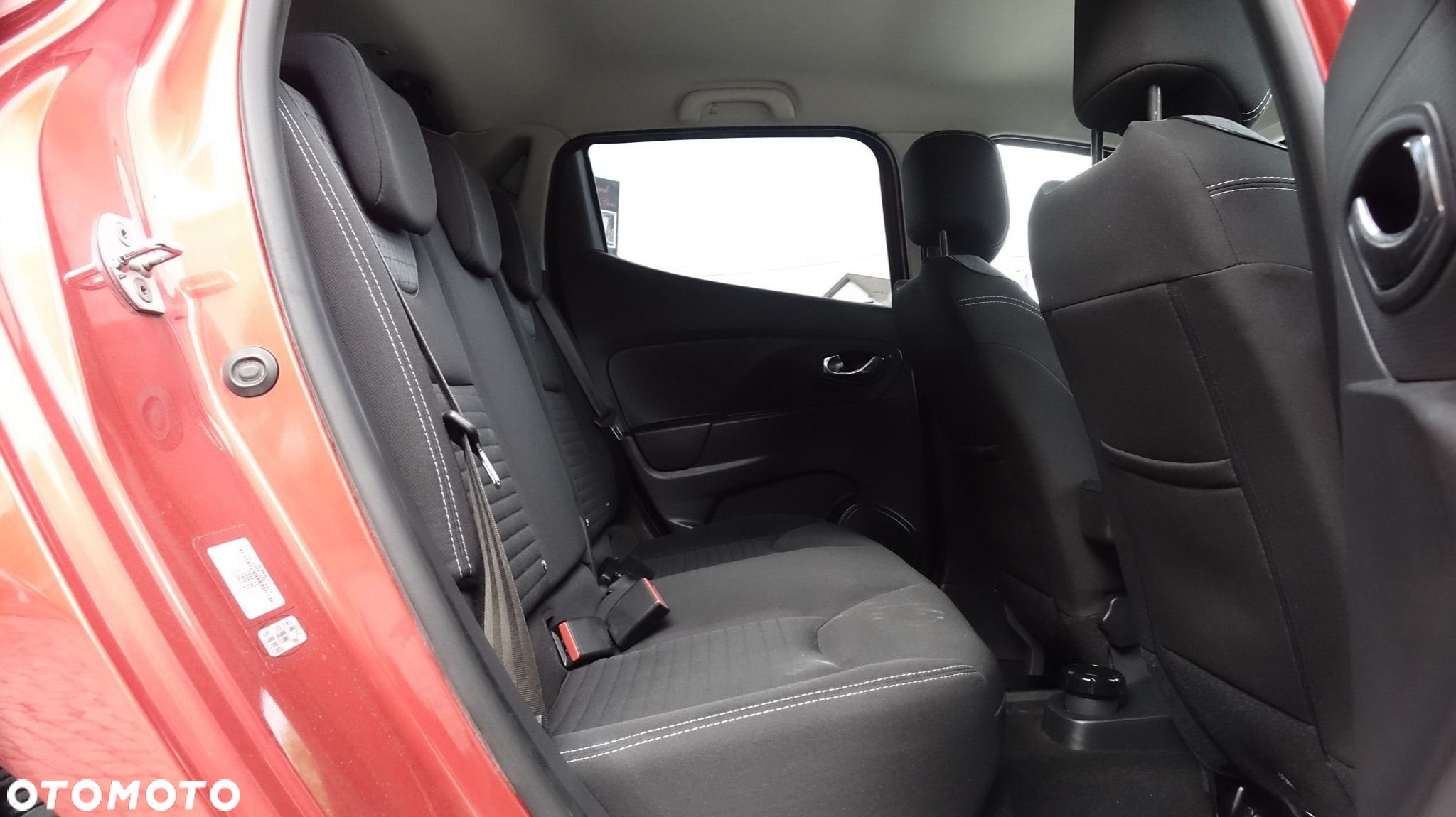 Renault Clio - 27