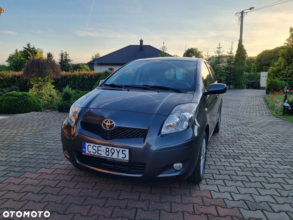 Toyota Yaris - 2