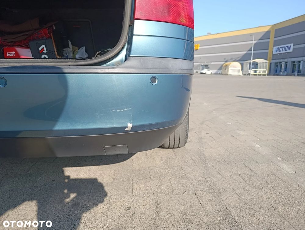Skoda Octavia 2.0 FSI Ambiente - 8