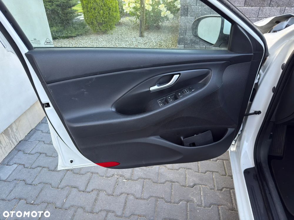 Hyundai i30 1.4 Classic - 17