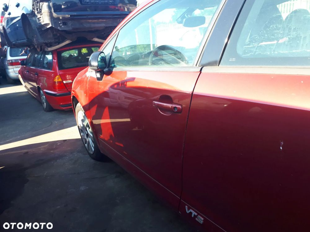 CITROEN C4 04-08 2.0 HDI LAMPA PRZOD PRZEDNIA PRAWA LEWA - 16