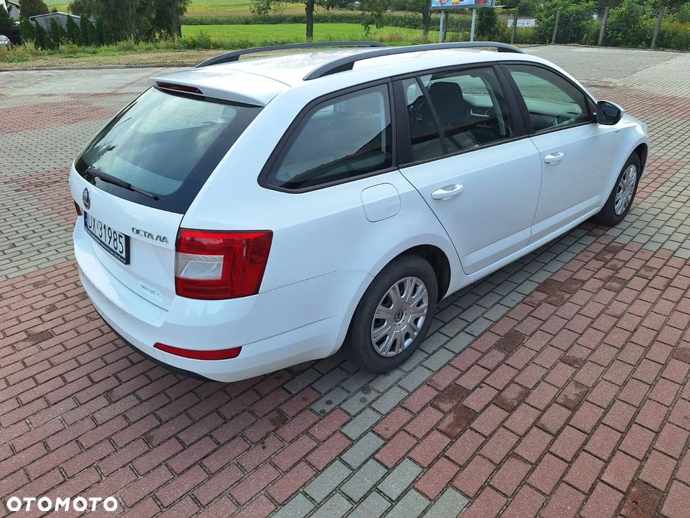 Skoda Octavia 1.6 TDI Active - 5
