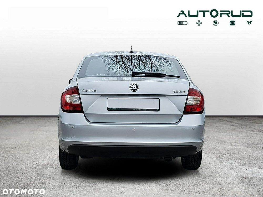 Skoda RAPID 1.0 TSI Ambition - 4