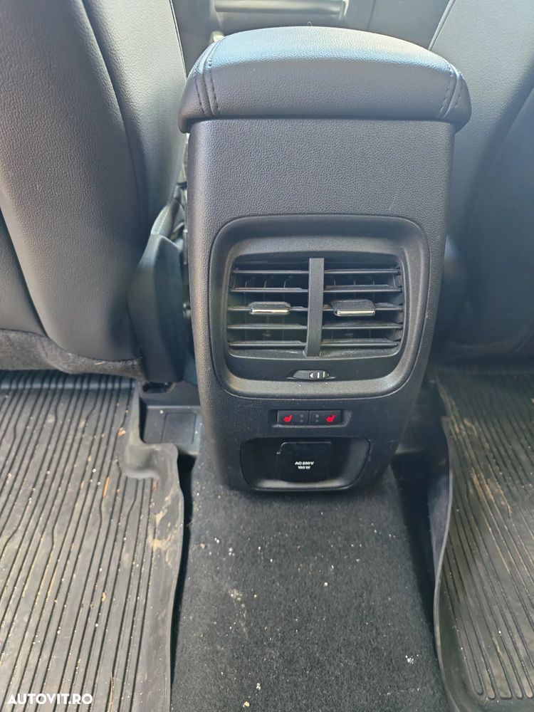 Ford Kuga - 14