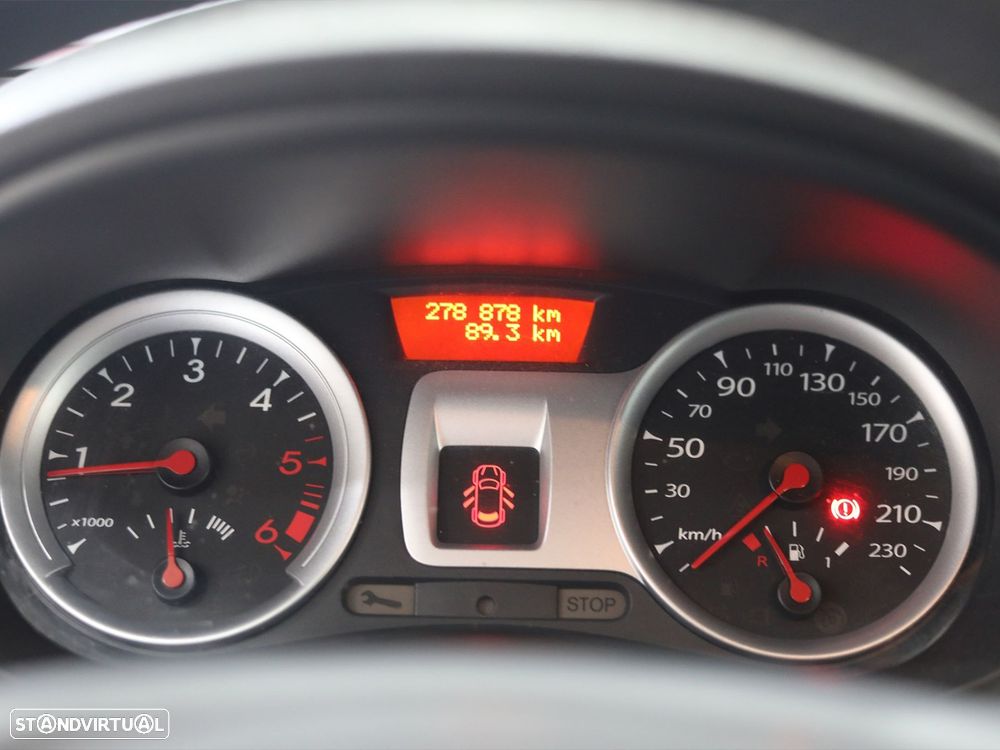 Renault Clio 1.5 dCi Dynamique - 11