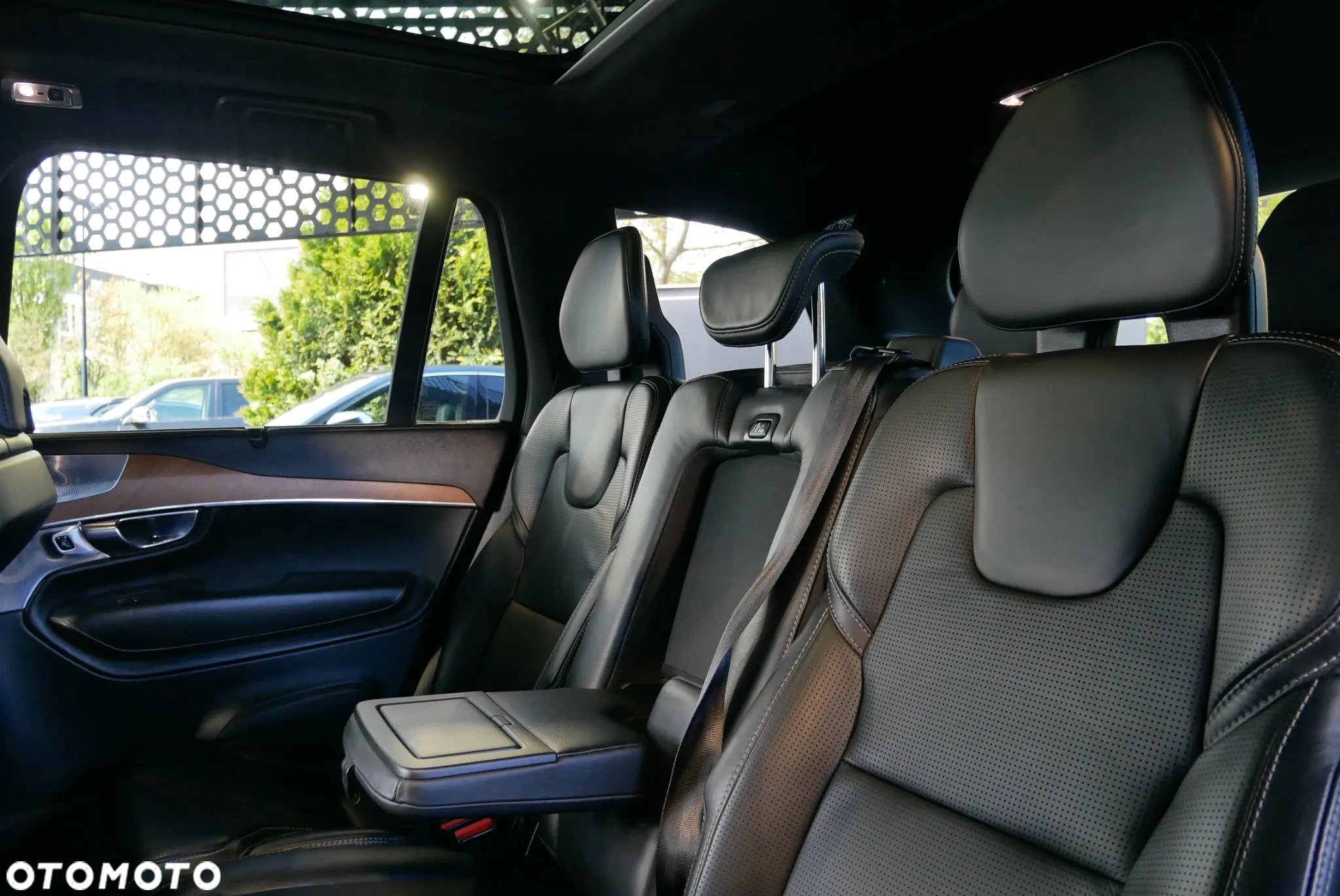 Volvo XC 90 D5 AWD Momentum 7os - 10