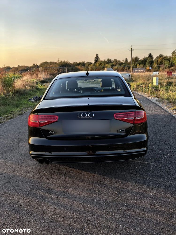 Audi A4 Limousine - 7