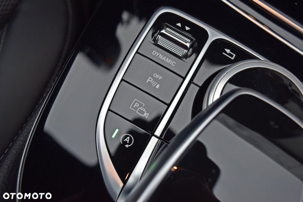 Mercedes-Benz Klasa E 200 9G-TRONIC Avantgarde - 18