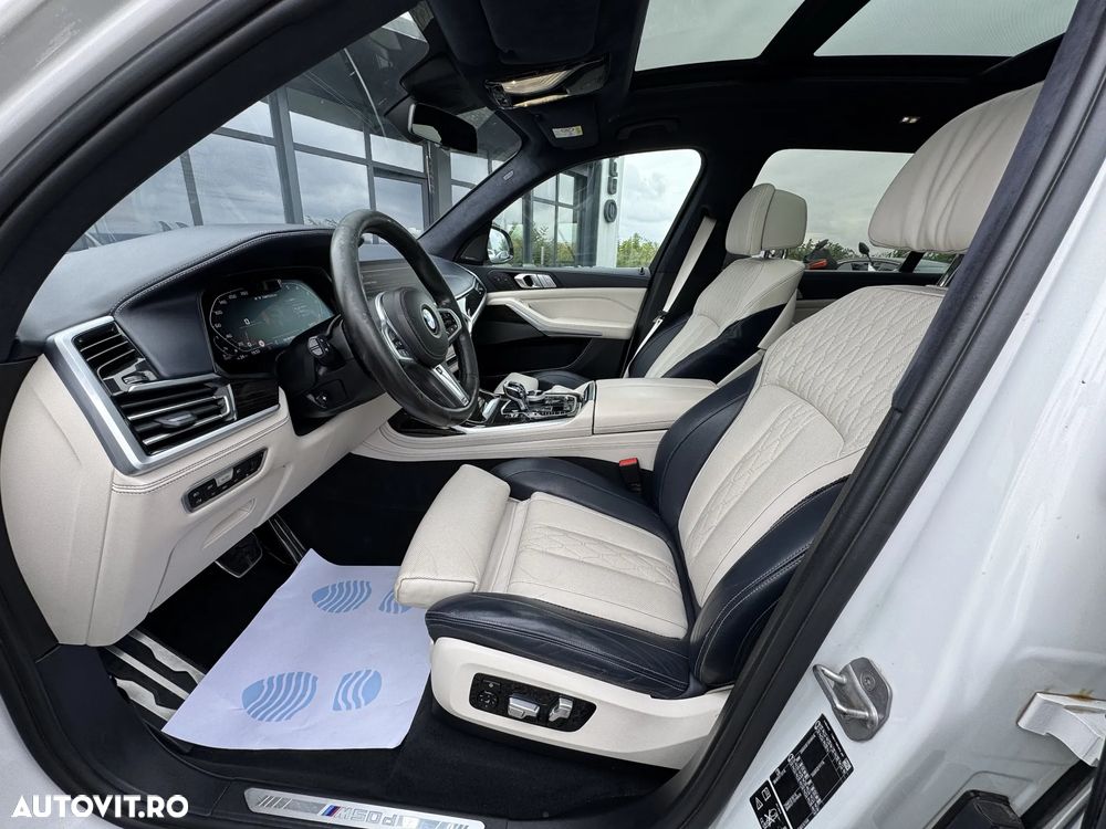 BMW X7 M50d - 28