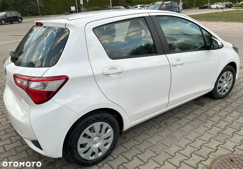 Toyota Yaris 1.5 Active - 8