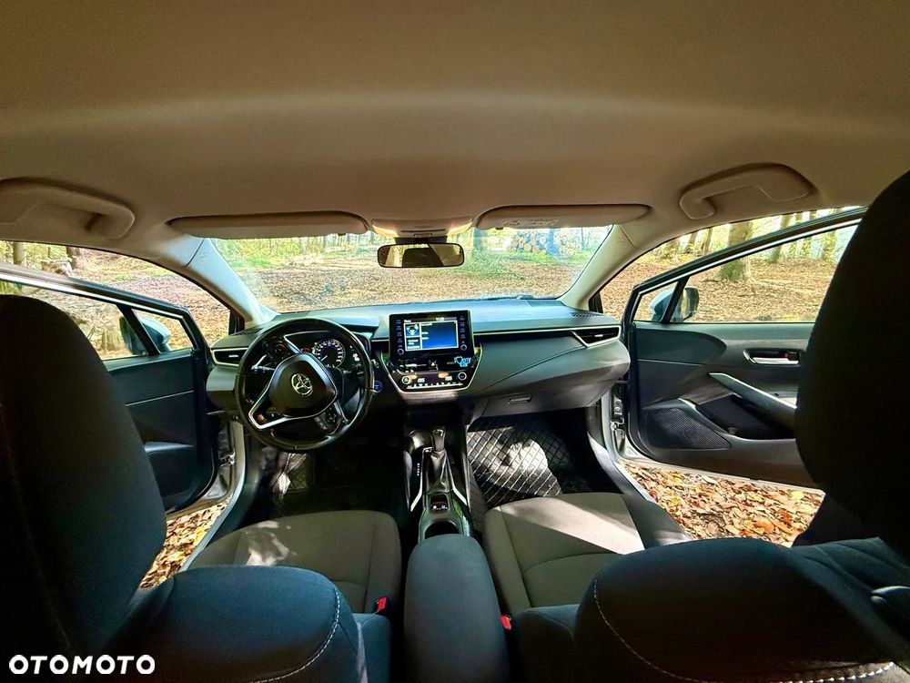 Toyota Corolla - 31