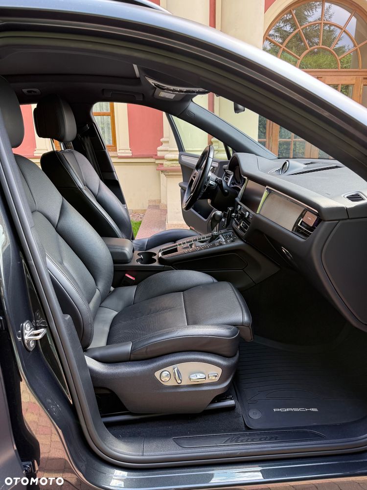 Porsche Macan Standard - 9