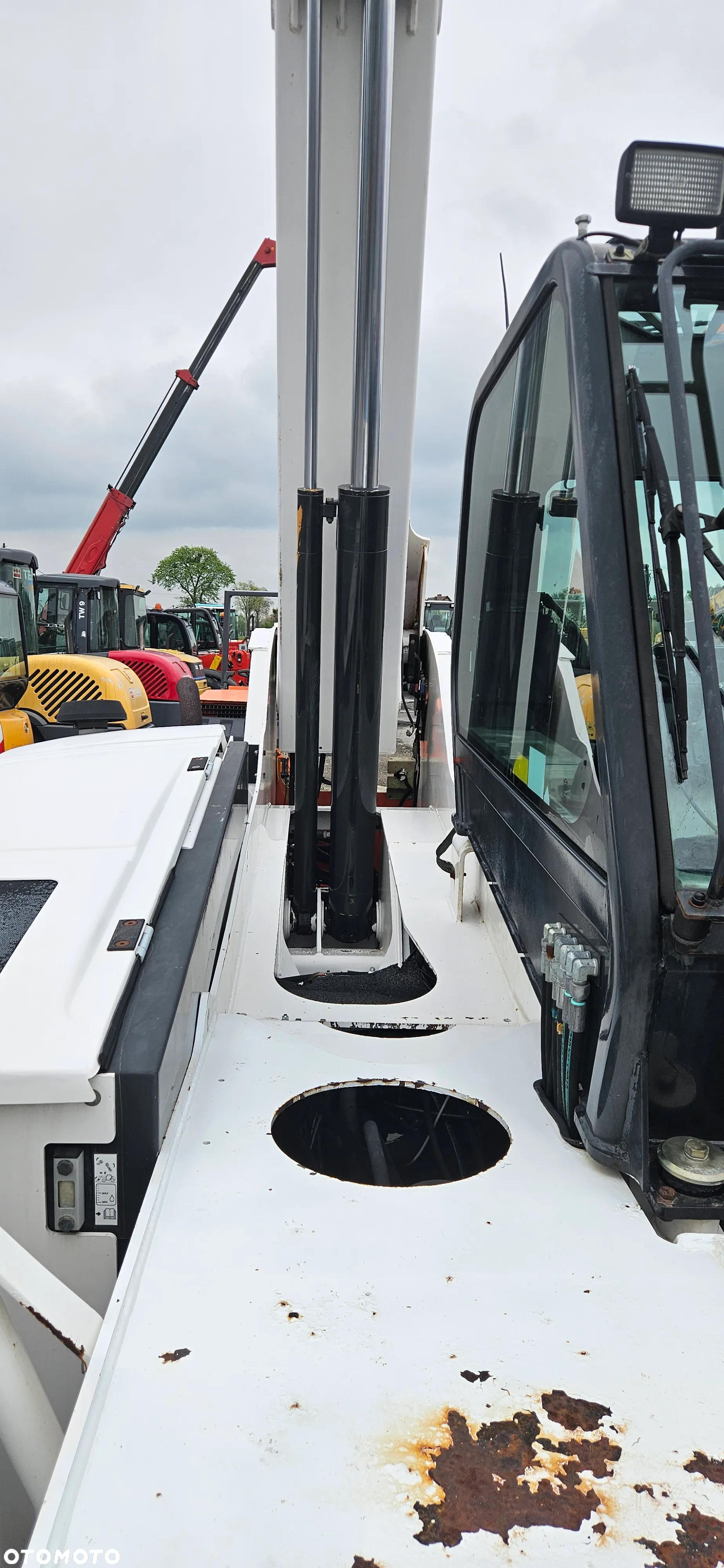 Bobcat T40170, 17 metrów, kosz radio tylko 2200Mtg! z Niemiec - 23