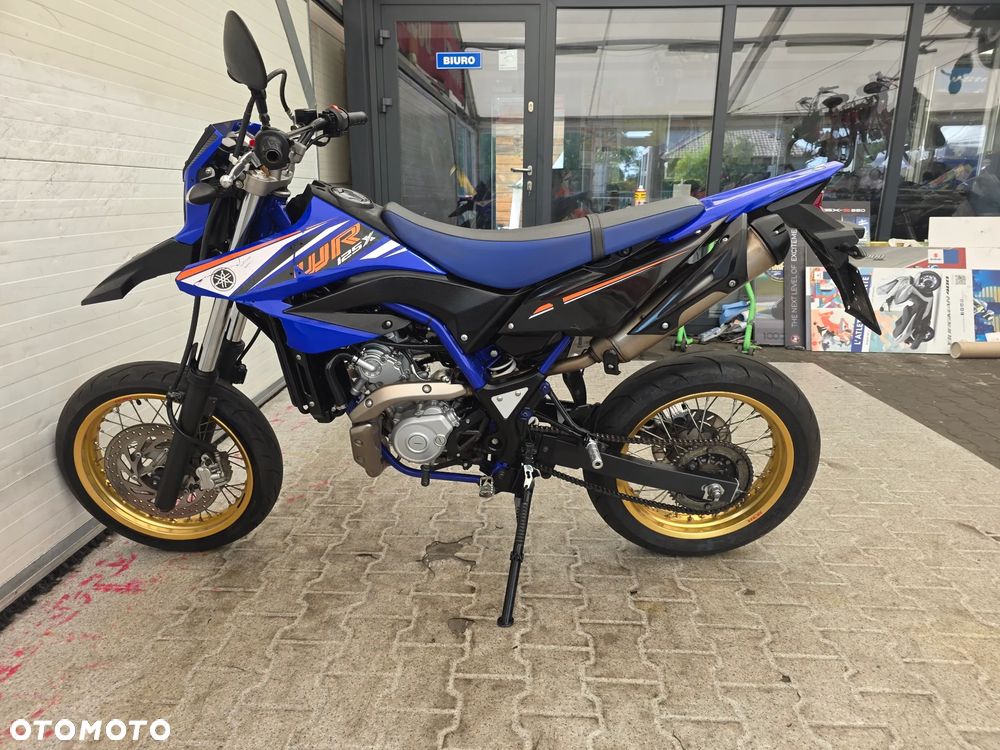 Yamaha WR - 18