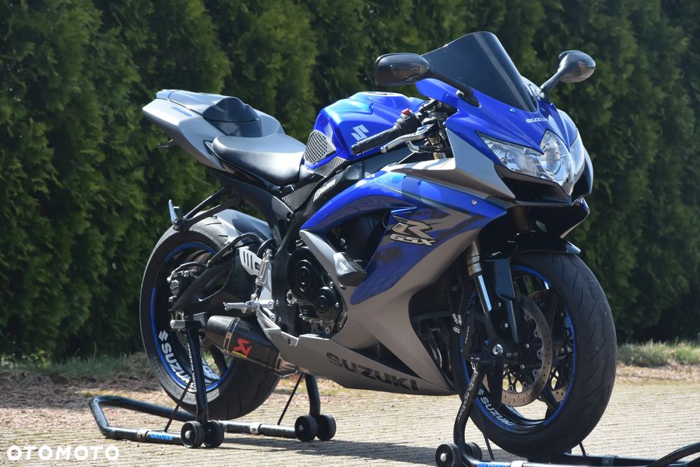 Suzuki GSX-R - 5